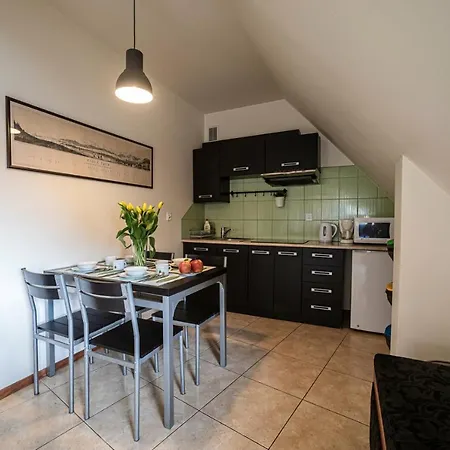 Apartment Apartserwis - Apartament Paryski *