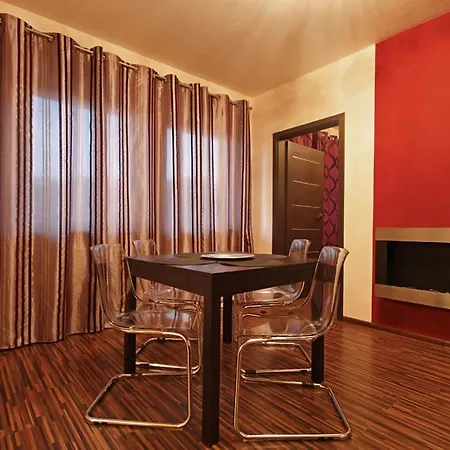 Apartserwis - Paryski Apartman *